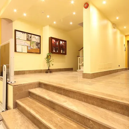 Kriss Aparthotel Deiva Marina